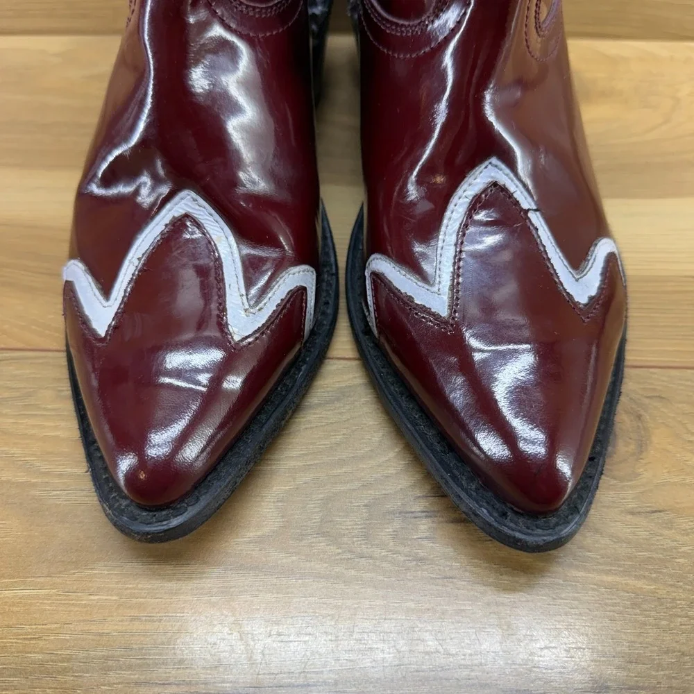 Corral Boots Burgundy High Gloss White Western Boot Womens 9 Western Short